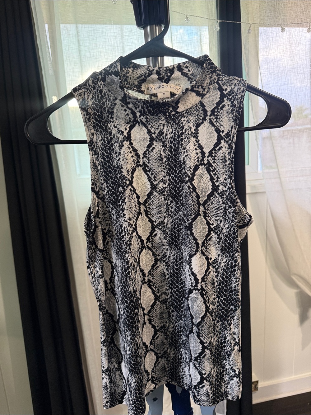 eye candy Sleeveless Mock Neck Snake-Print Top - Black & White